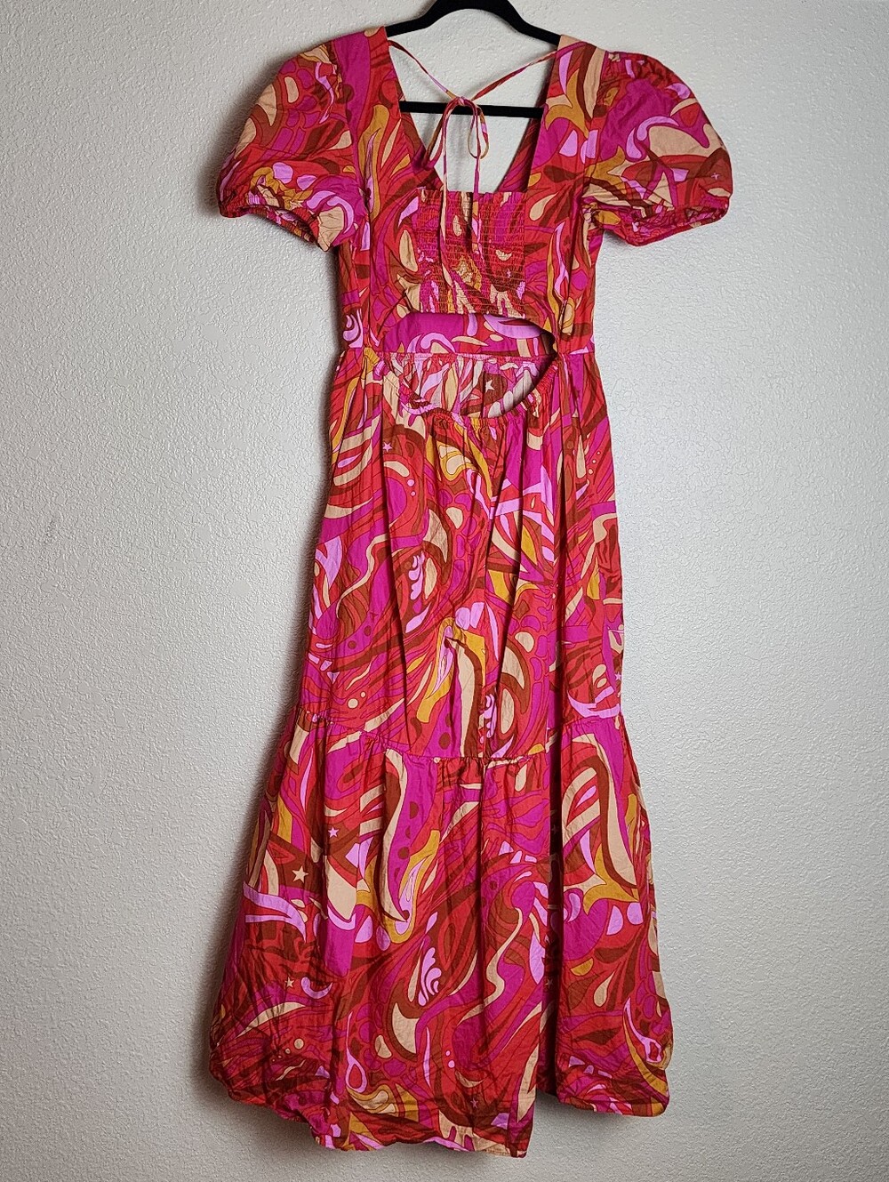 1. STATE Pink Abstract Print Open Back Midi Dress | Puff Sleeve Cotton | Medium - Picture 6 of 10